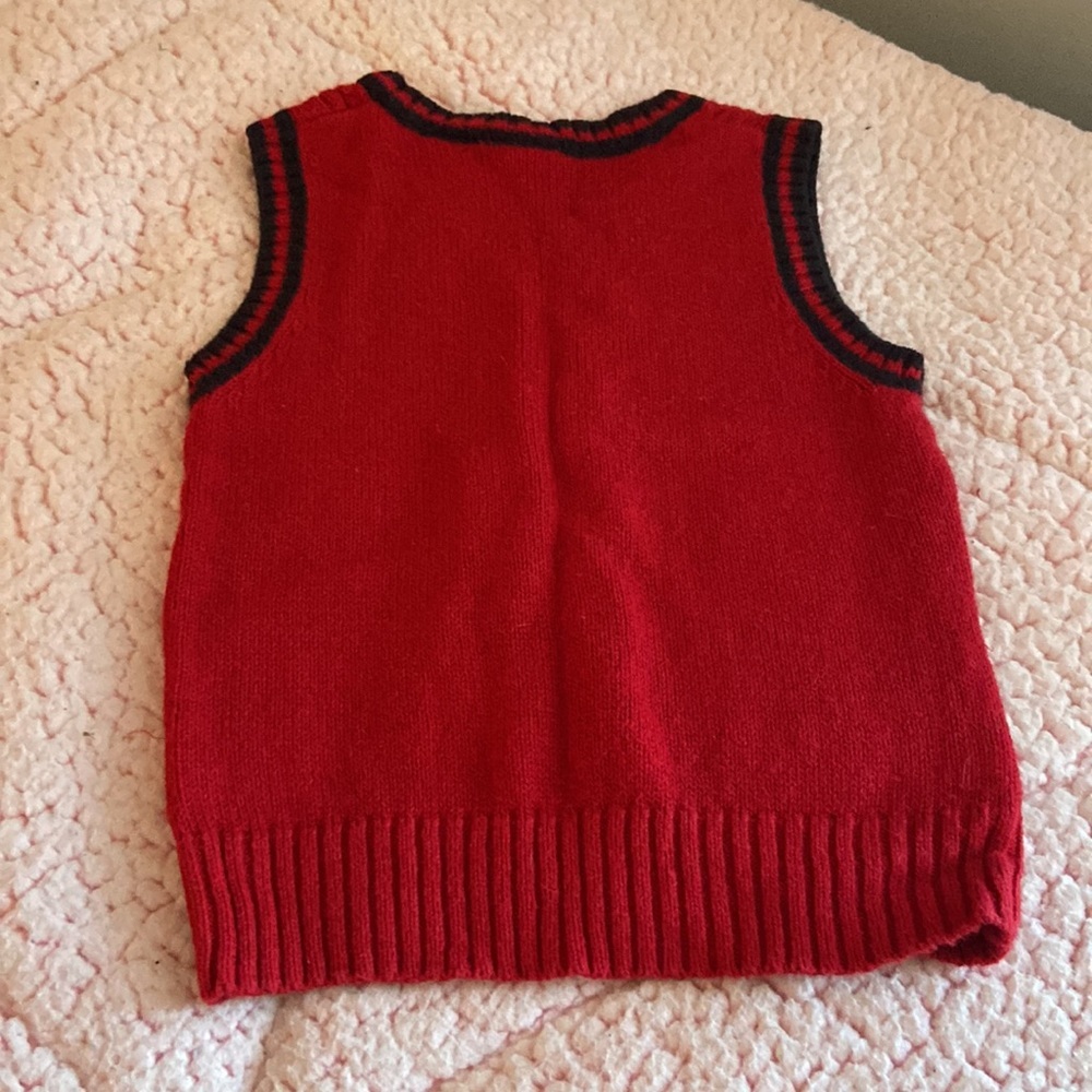 Toddlers cute sweater! - Picture 2 of 3